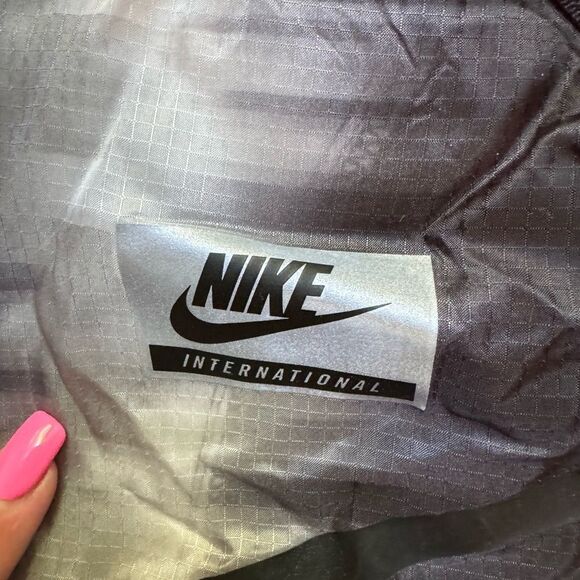 NWT New NIKE Black Gray White Ombré Tie Dye Bomber Jacket Small - Picture 4 of 6